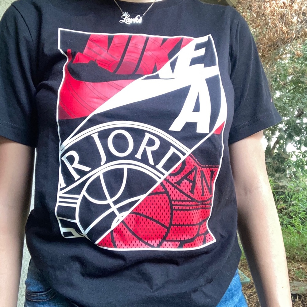 Boys Nike bred box t - shirt